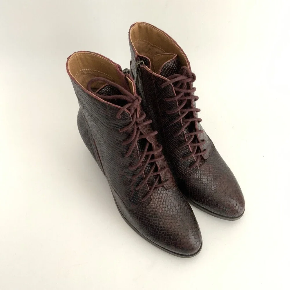 Lucky Brand Leather Persee Snake Print Lace Up Boots Burgundy 6.5